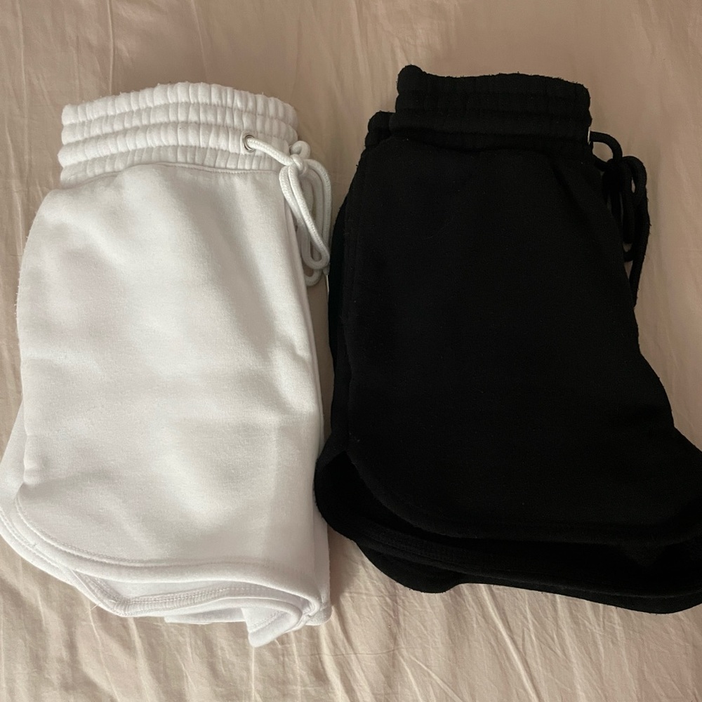 if it were me black and white shorts set